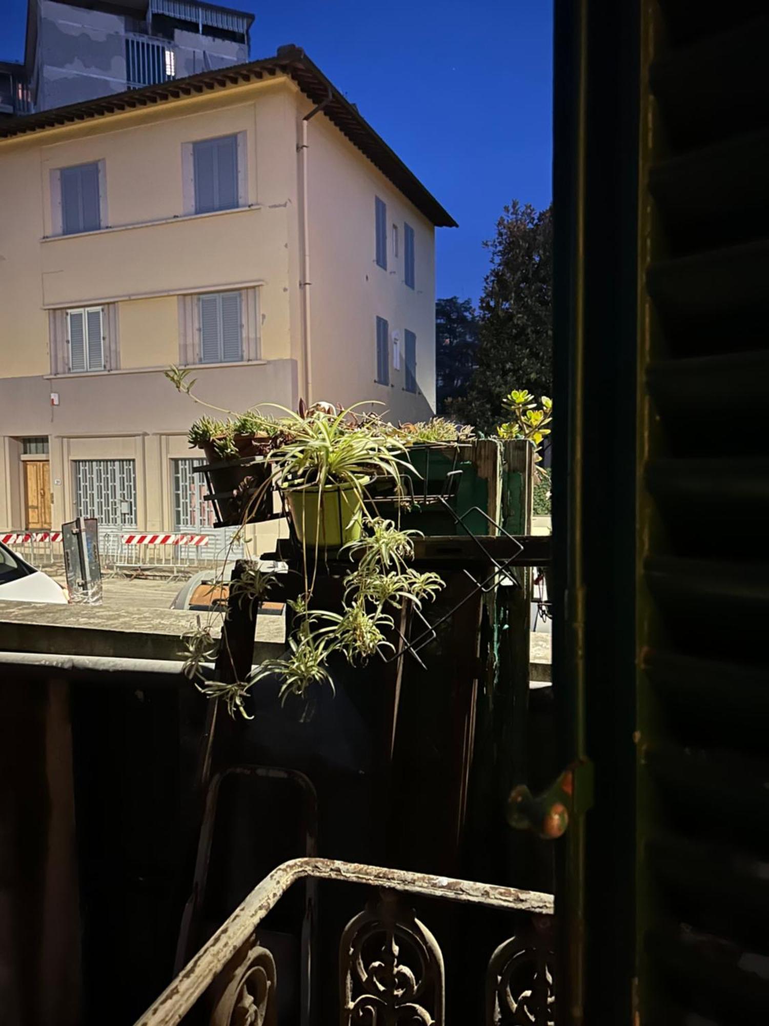 Amarelo House Florencia